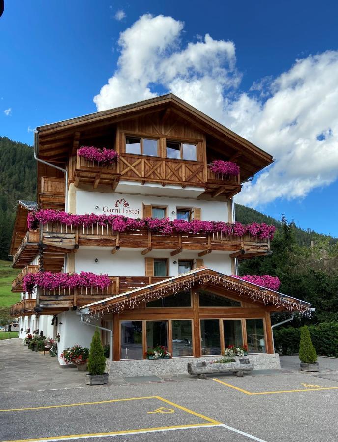 Hotel Garni Lastei Pozza di Fassa Esterno foto